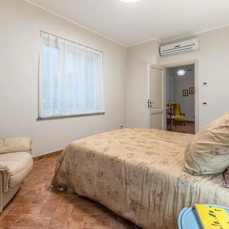 Apartament Nidin