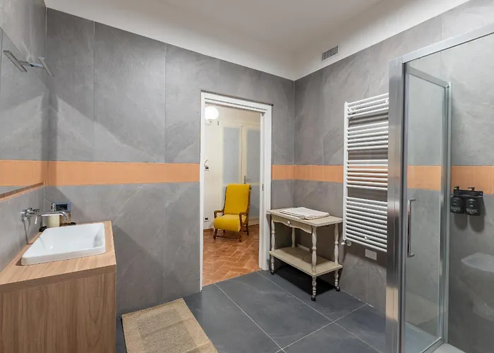 Nidin Apartament *